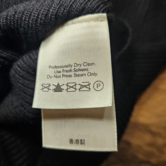 Eddie Bauer Sweater Vest Men’s Size XL Tall Black V-Neck Italian Merino Wool - Picture 8 of 8